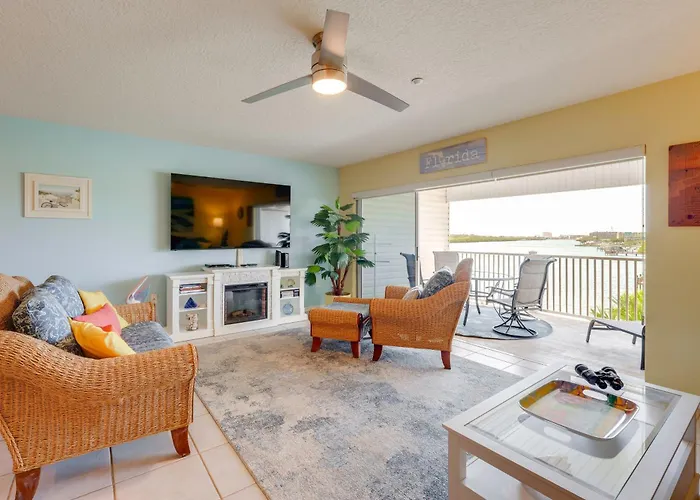 Large Balcony & Water Views: Indian Shores Condo! * Clearwater Beach