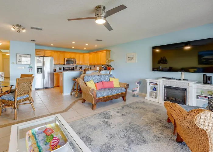Large Balcony & Water Views: Indian Shores Condo!