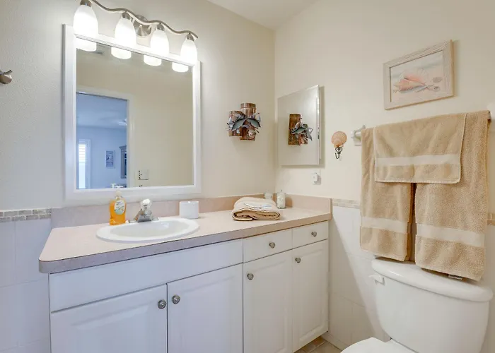 Large Balcony & Water Views: Indian Shores Condo!